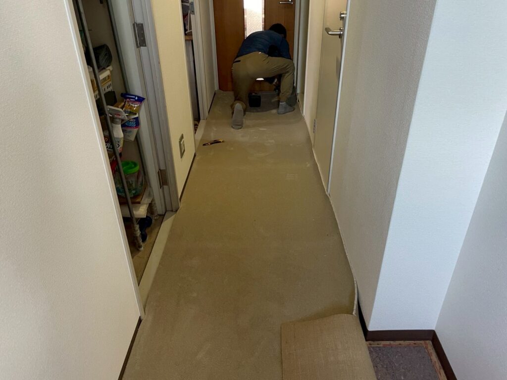しっかりと目と手で確認しています。