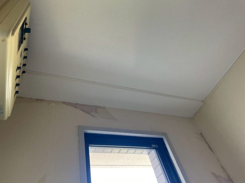 剝がれてしまっている箇所がありました(/_;)